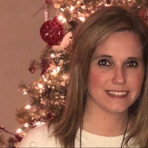 Meet your Posher, Leslie